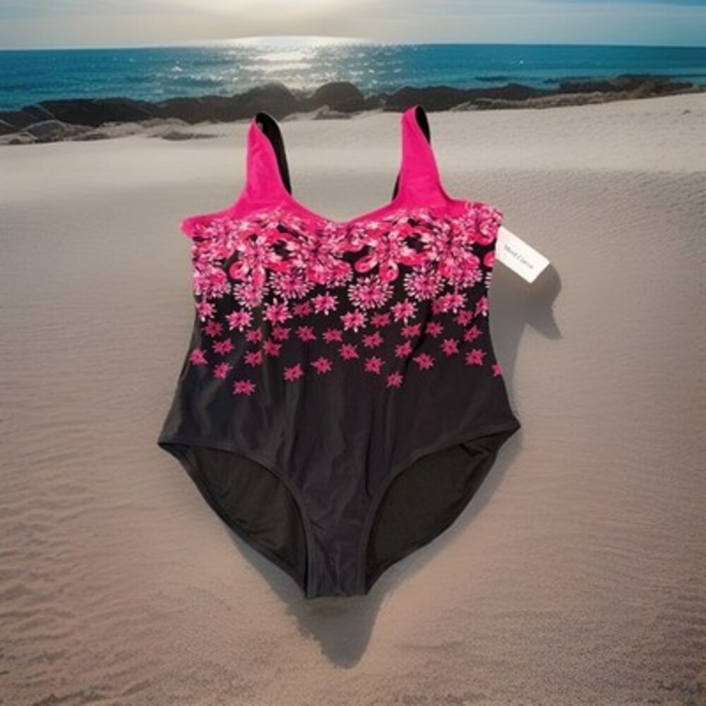 Meet Curve One Piece Swimsuit Bathing Suit Women’s Size 4XL Plus Black Pink #210